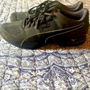 Men’s Puma Sneakers size 11